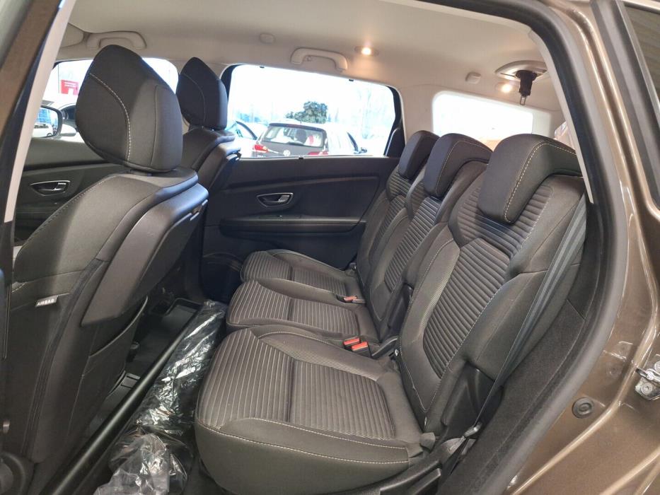RENAULT Grand Scenic 2017