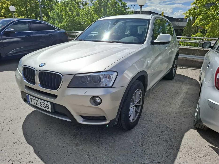 BMW X3 2012