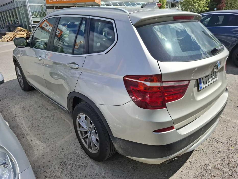 BMW X3 2012