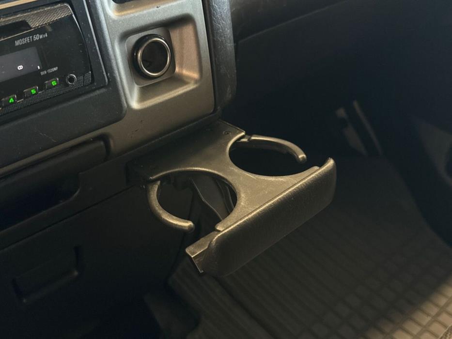 TOYOTA Hiace 2011