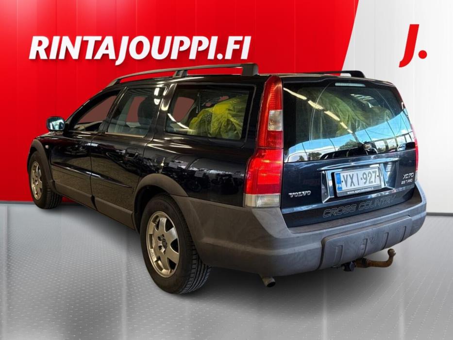 VOLVO XC70 2004