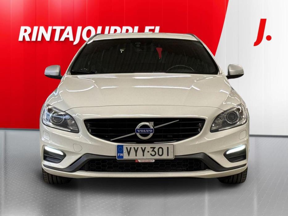 VOLVO V60 2017
