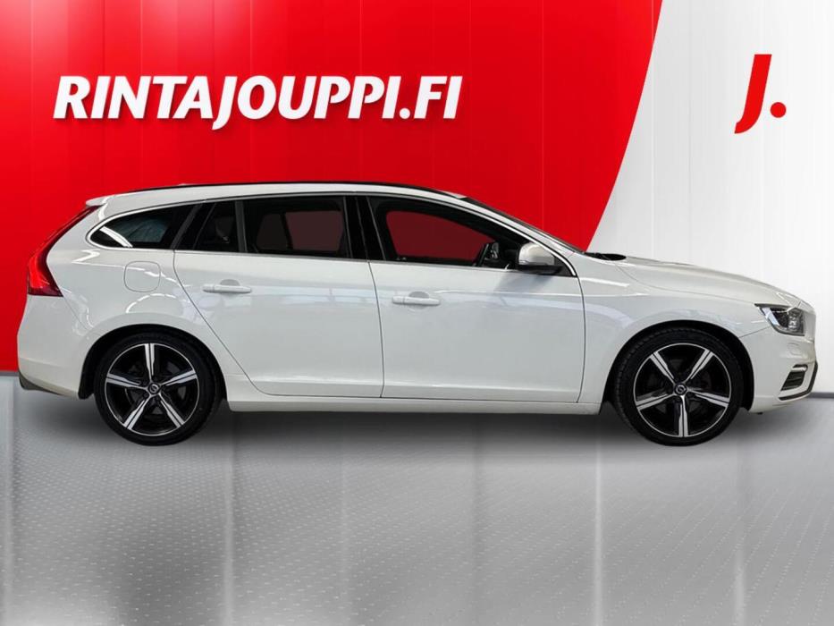 VOLVO V60 2017