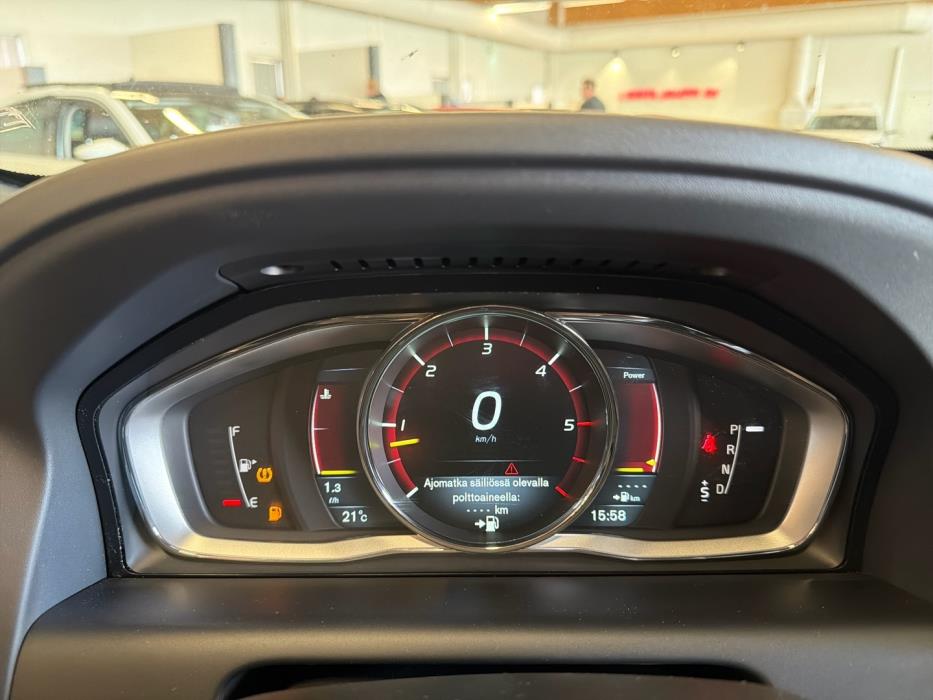 VOLVO XC60 2015