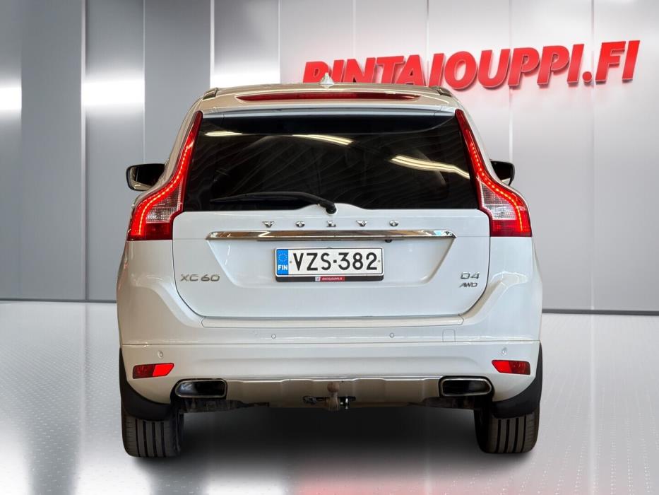 VOLVO XC60 2015