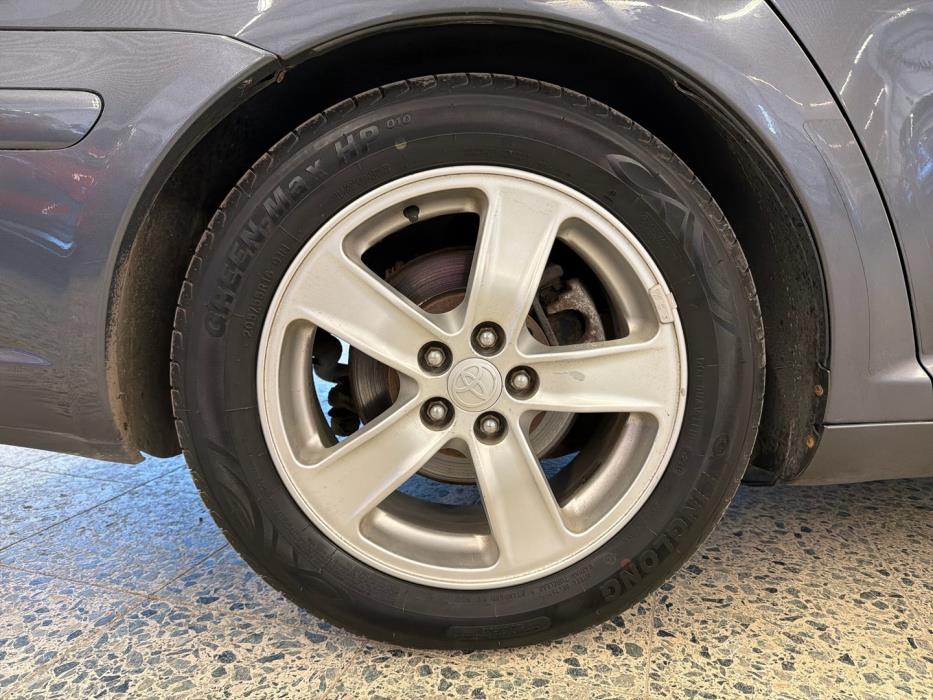 TOYOTA Avensis 2006