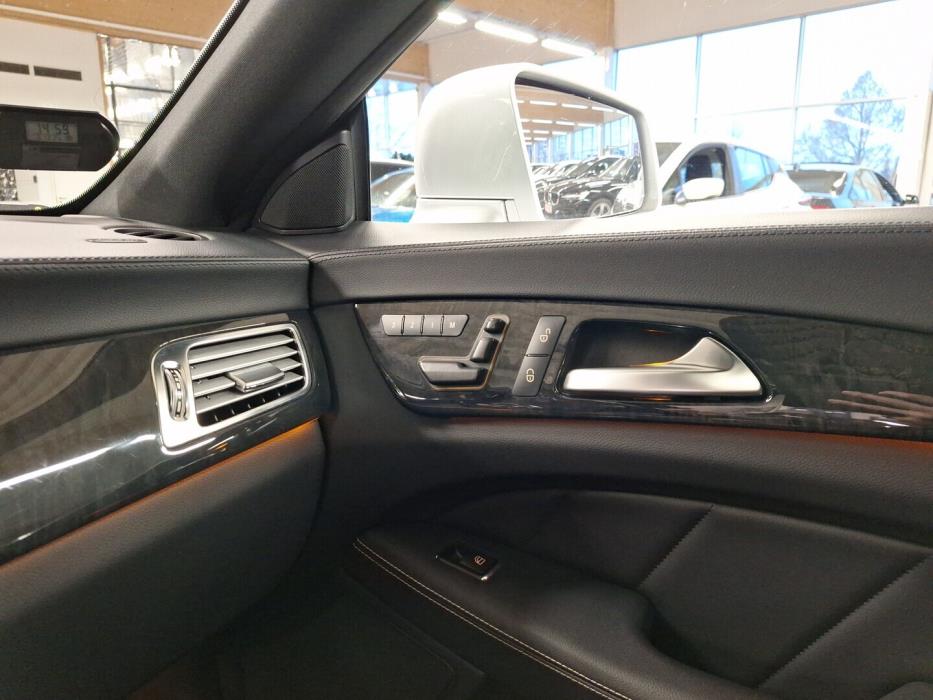 MERCEDES-BENZ CLS 2011