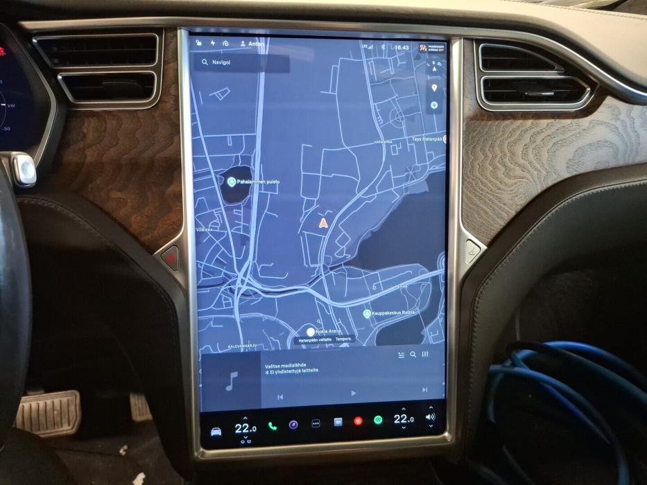 TESLA Model X 2017