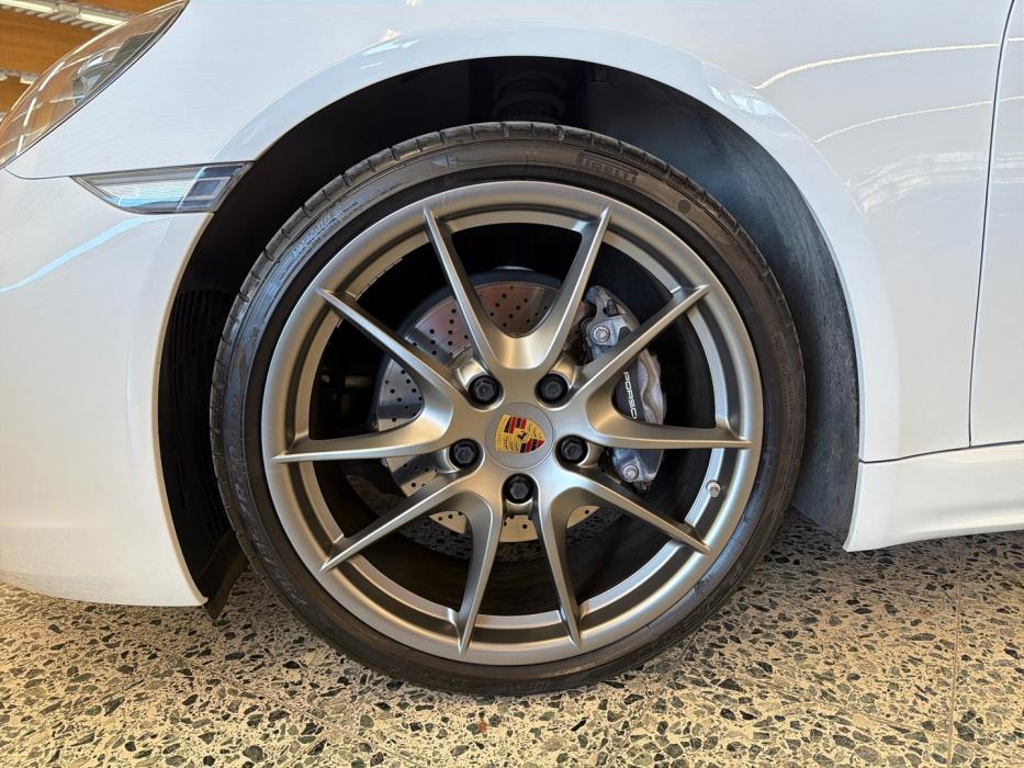 PORSCHE 718 2021