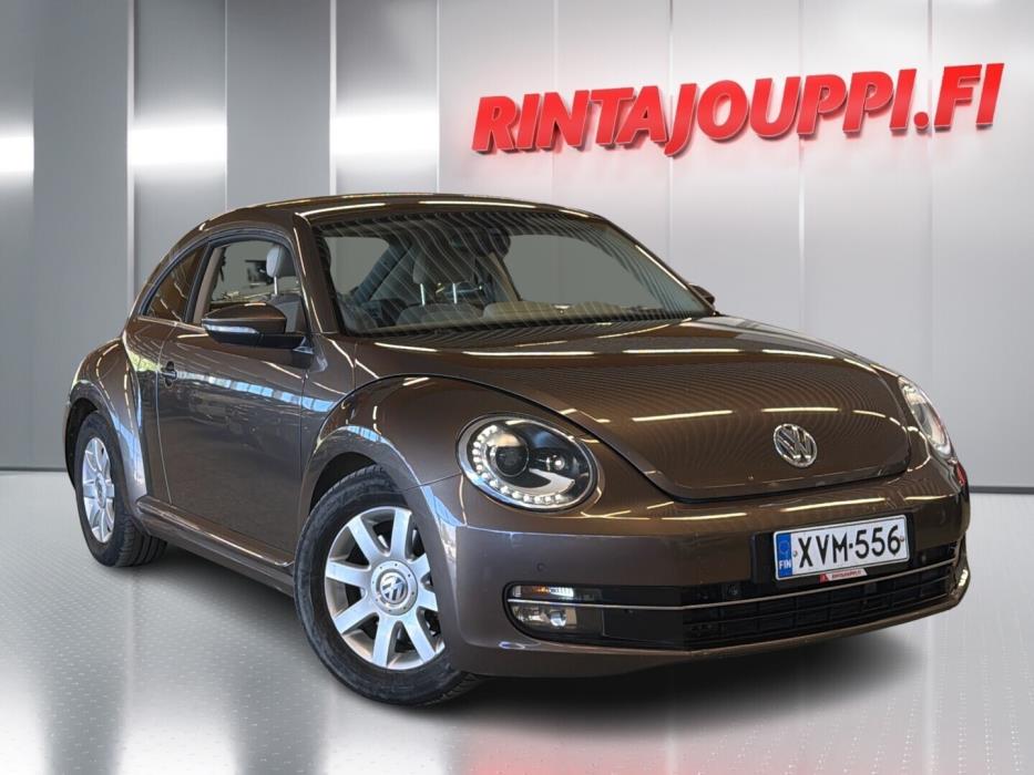 VOLKSWAGEN Beetle 2013