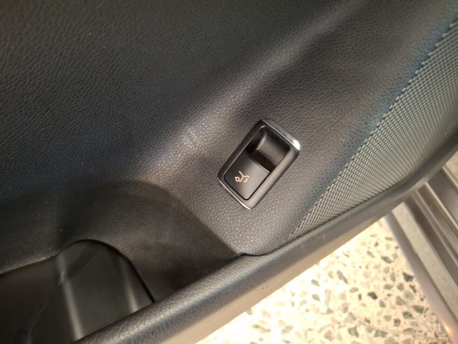 MERCEDES-BENZ CLA 2018