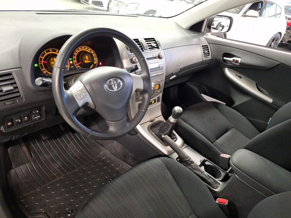 TOYOTA Corolla 2008