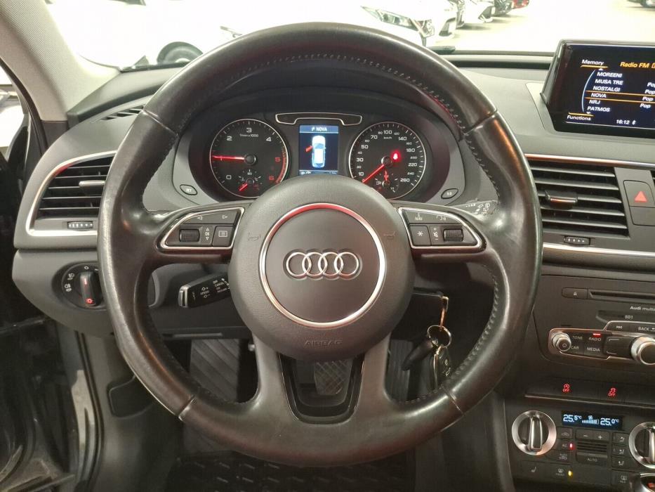 AUDI Q3 2012