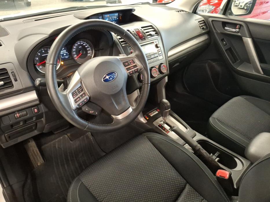 SUBARU Forester 2013