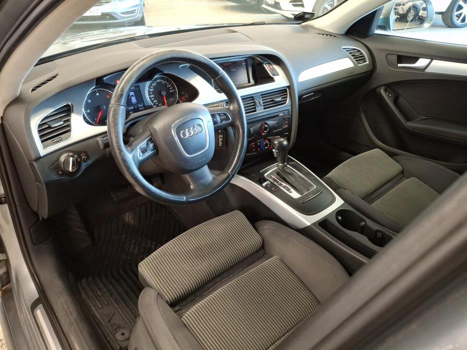 AUDI A4 2009