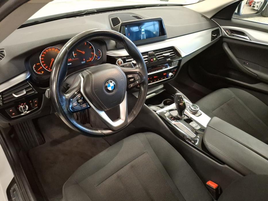 BMW 520 2017