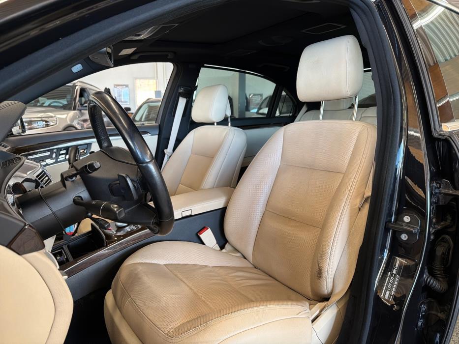 MERCEDES-BENZ S 2011