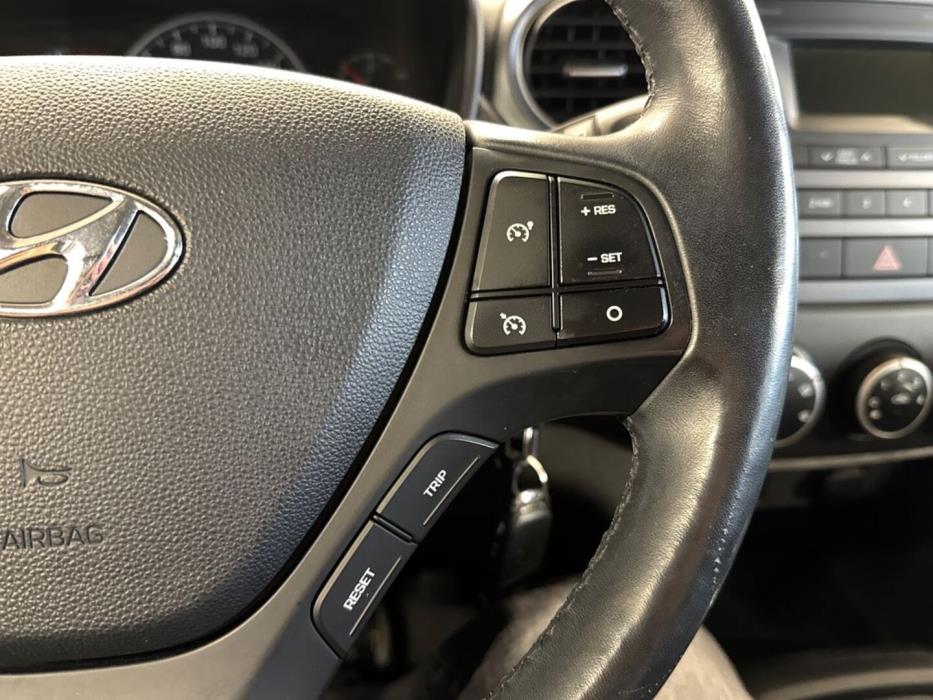 HYUNDAI i10 2018