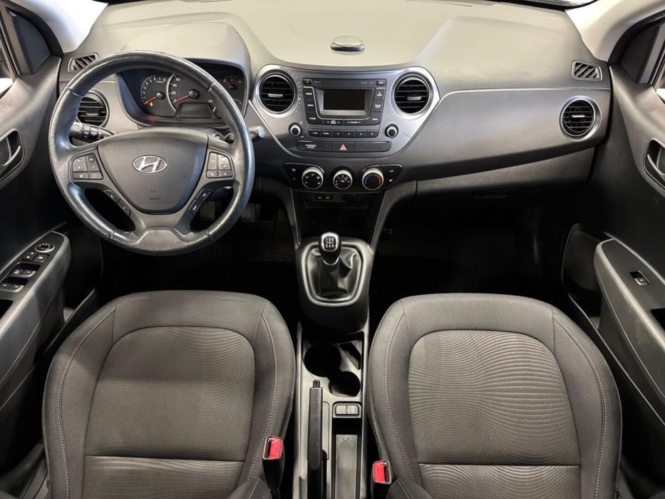 HYUNDAI i10 2018