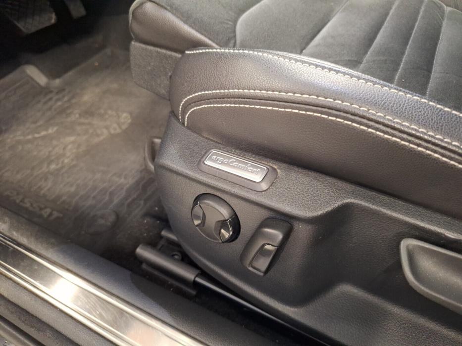 VOLKSWAGEN Passat 2020