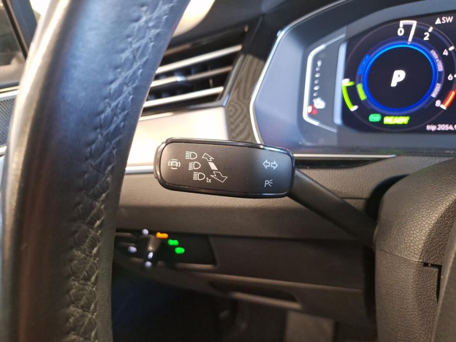 VOLKSWAGEN Passat 2020