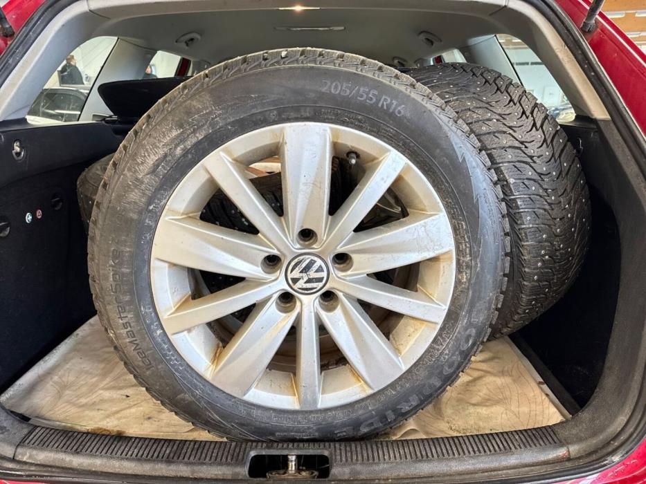 VOLKSWAGEN Golf 2008