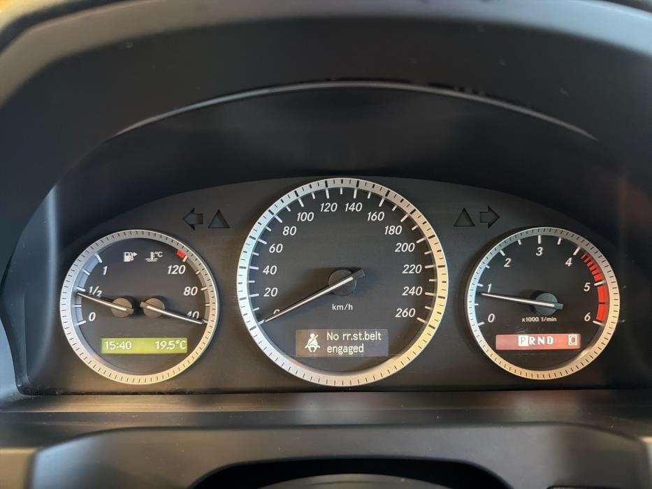 MERCEDES-BENZ C 2009