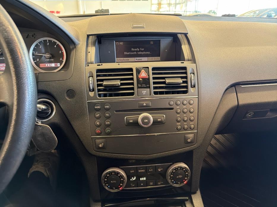 MERCEDES-BENZ C 2009