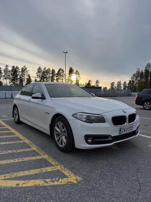 BMW 520 2015