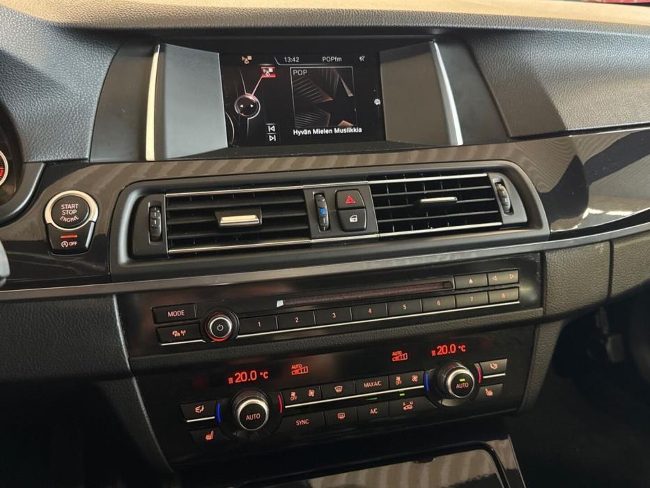 BMW 520 2015