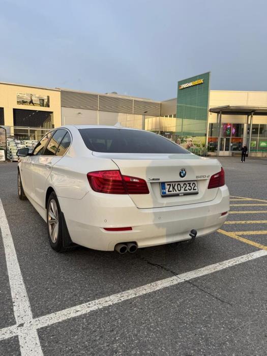 BMW 520 2015