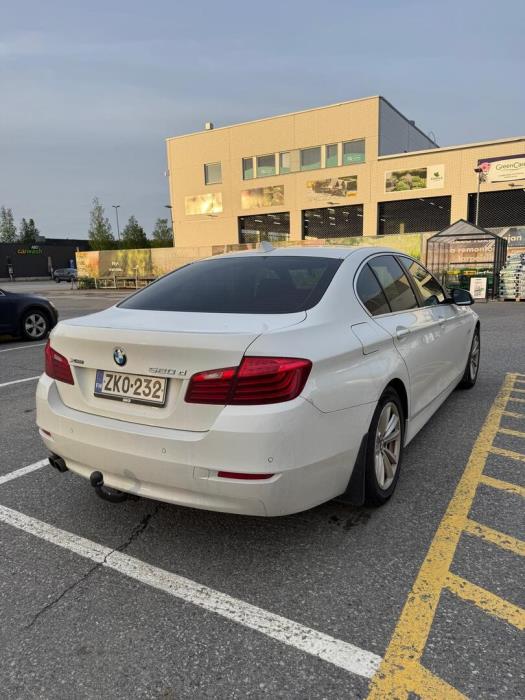 BMW 520 2015