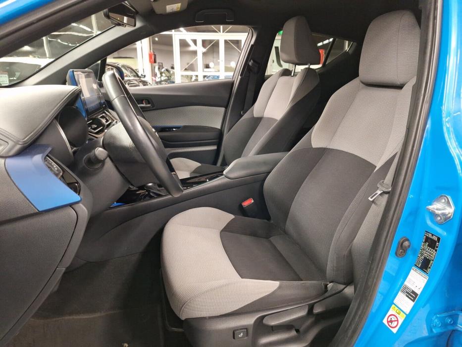 TOYOTA C-HR 2019