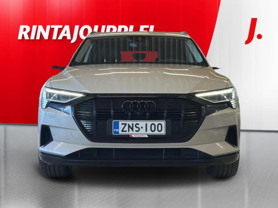 AUDI e-tron 2020