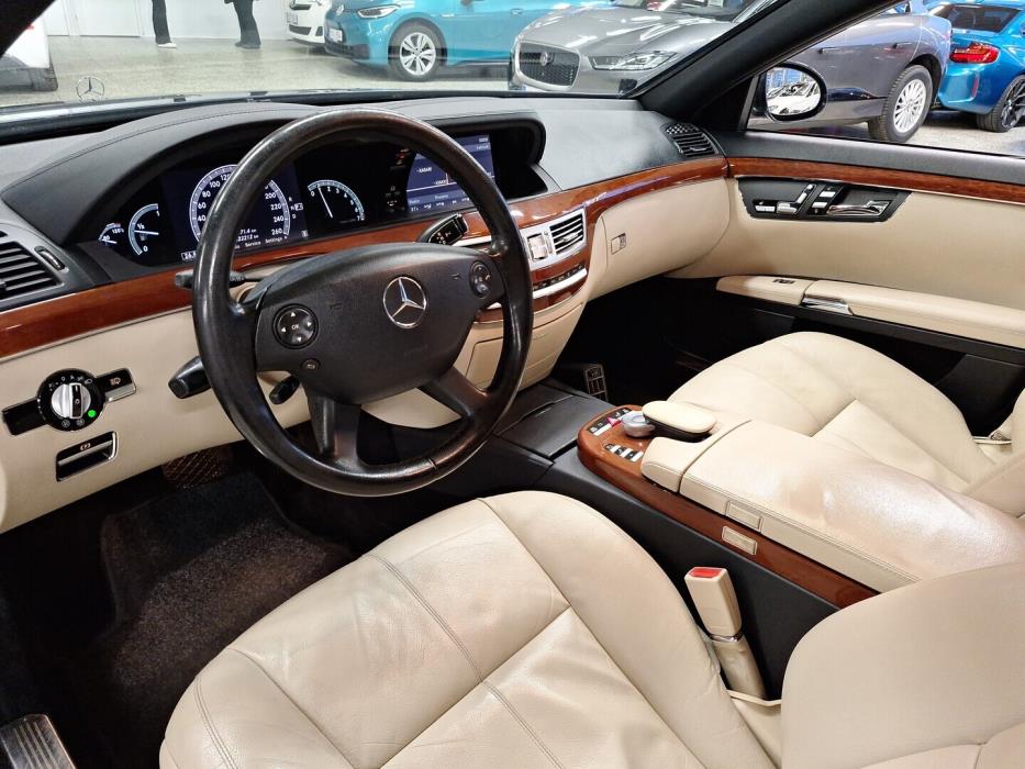 MERCEDES-BENZ S 2006