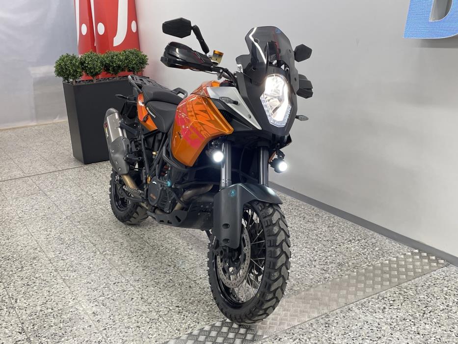 KTM 1190 2013