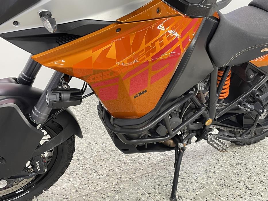 KTM 1190 2013