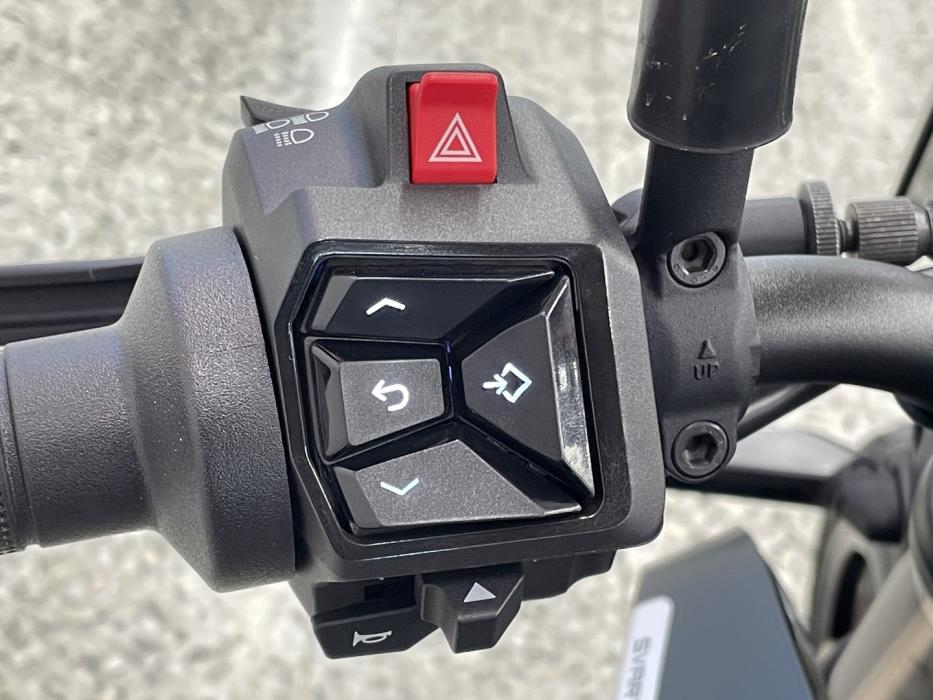 HUSQVARNA SVARTPILEN 2024