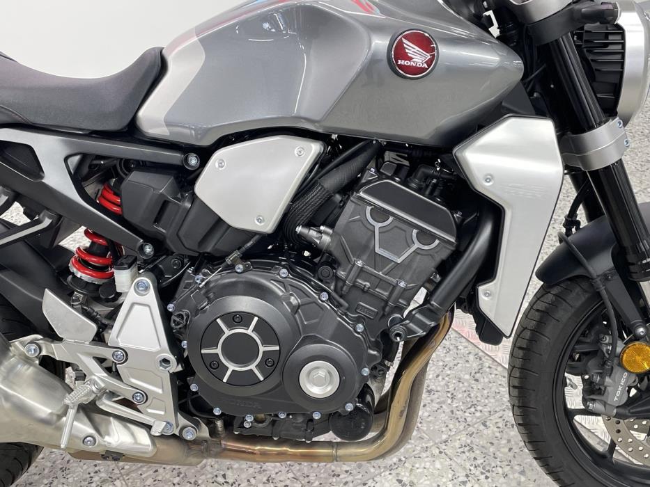 HONDA CB 2019