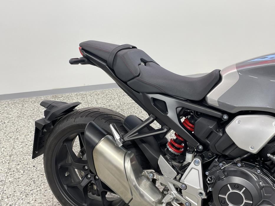 HONDA CB 2019