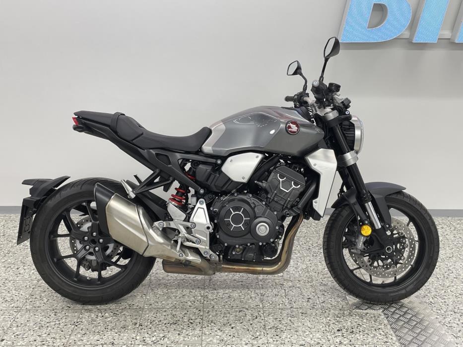 HONDA CB 2019