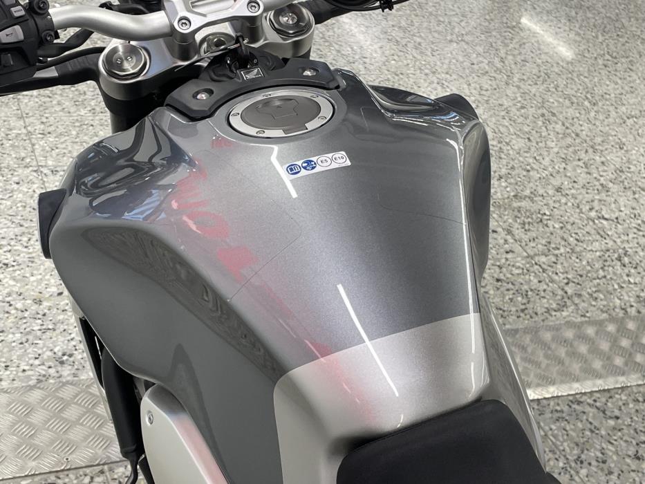 HONDA CB 2019