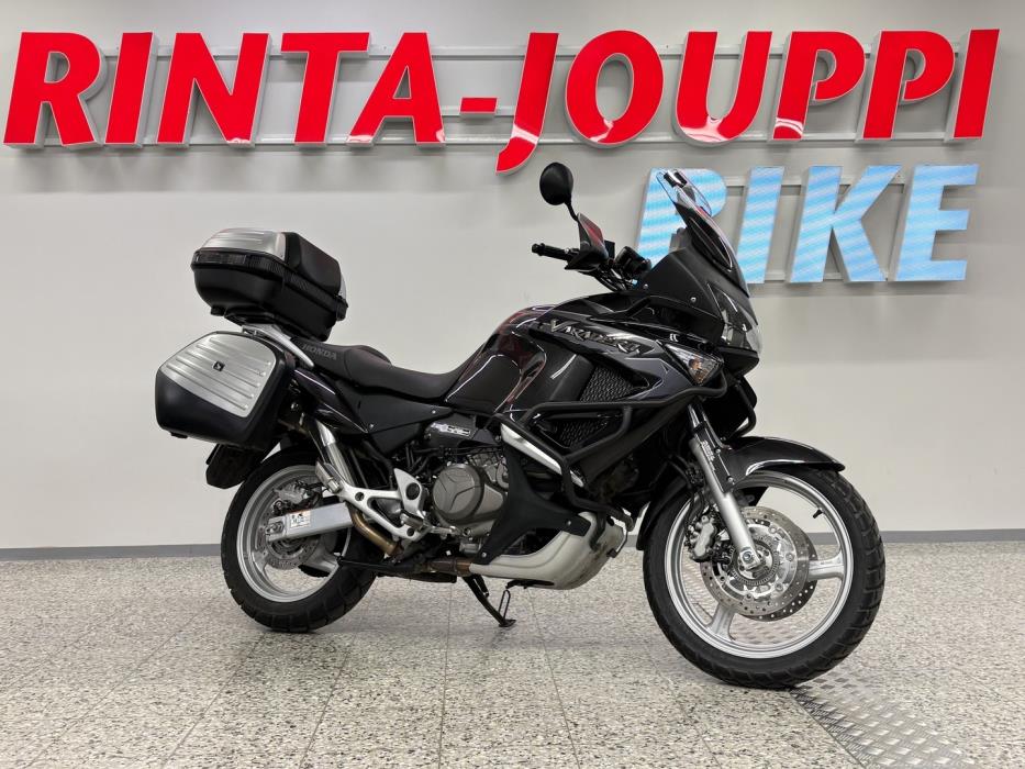 HONDA XL 2011