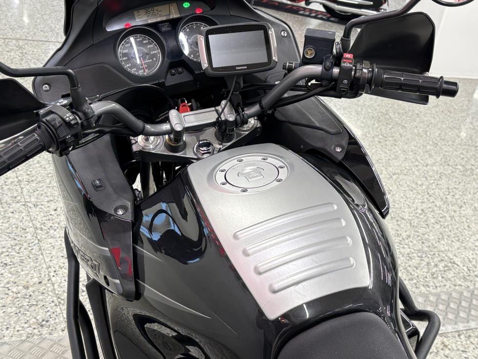 HONDA XL 2011
