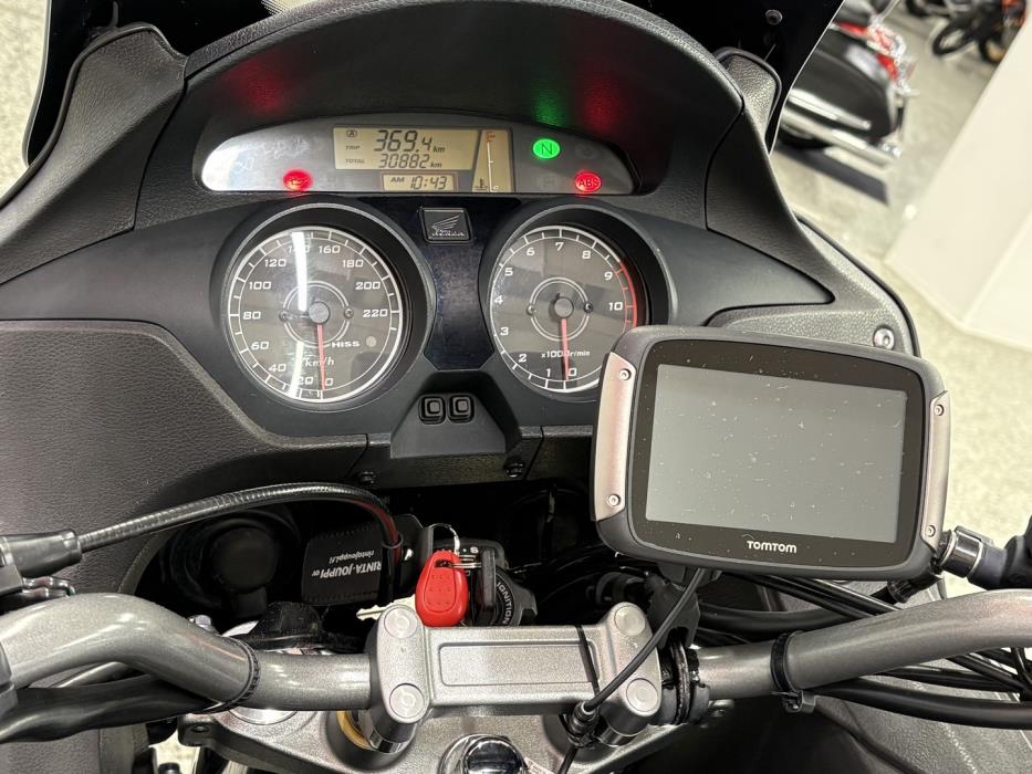HONDA XL 2011