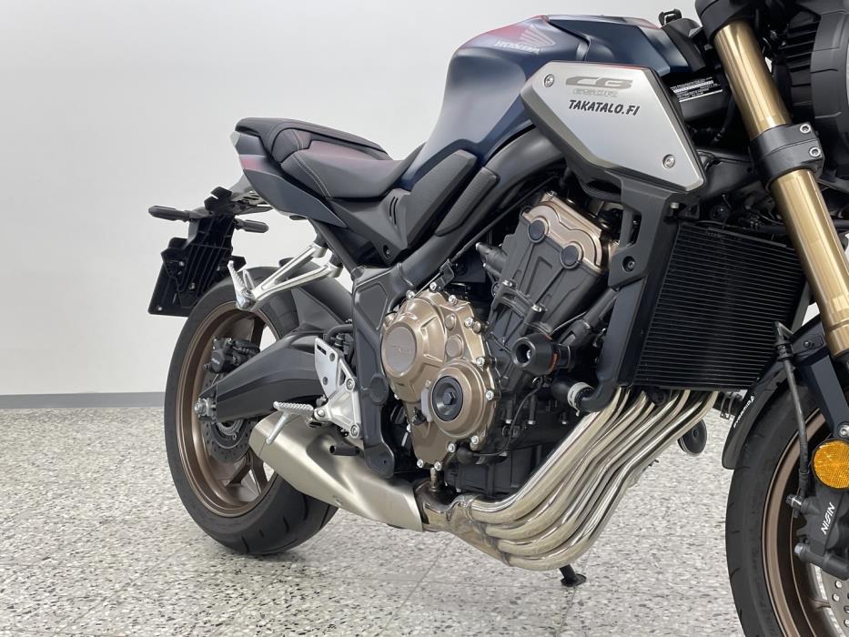 HONDA CB 2022