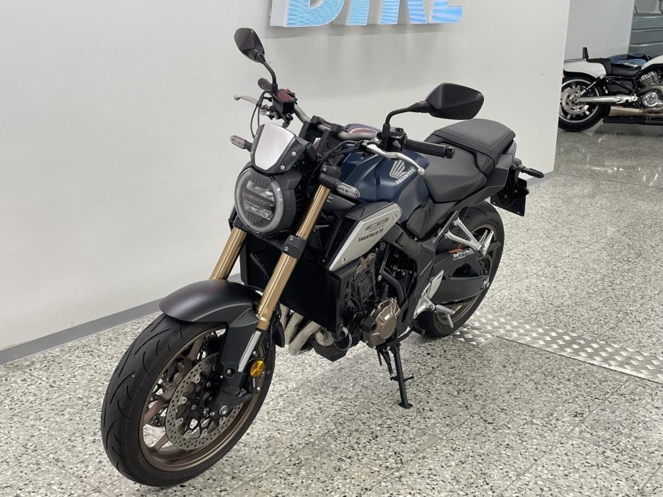 HONDA CB 2022