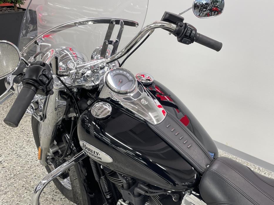 HARLEY-DAVIDSON SOFTAIL 2021