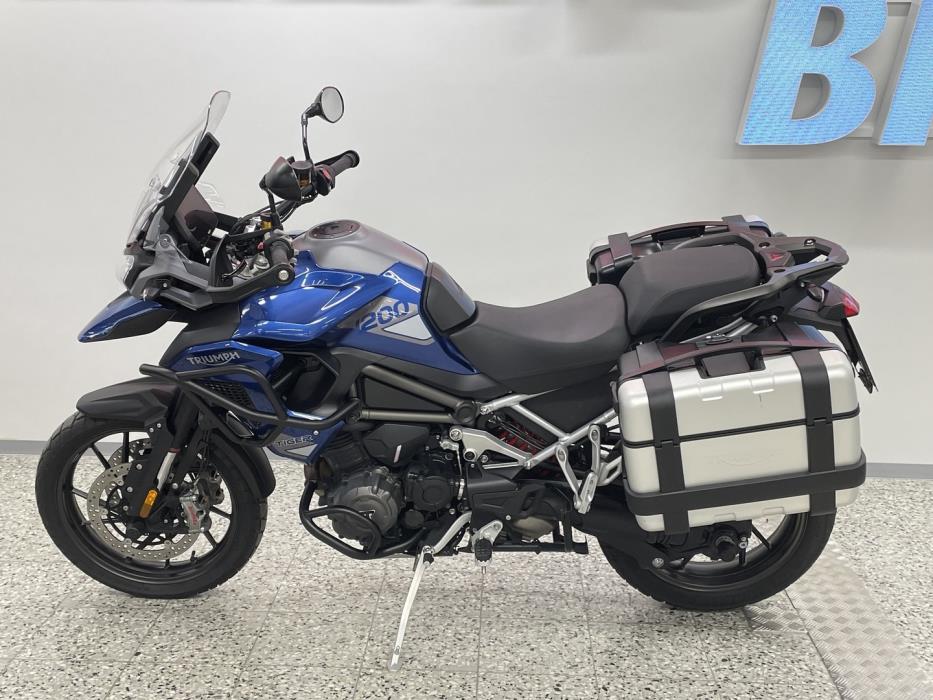 TRIUMPH TIGER 2023