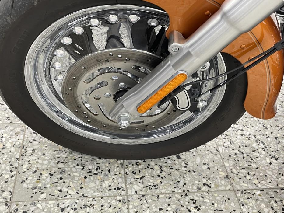 HARLEY-DAVIDSON SOFTAIL 2014